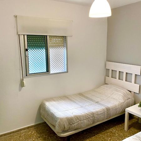 Apartamentos Turisticos En Jerez De La Frontera Luaran gambar